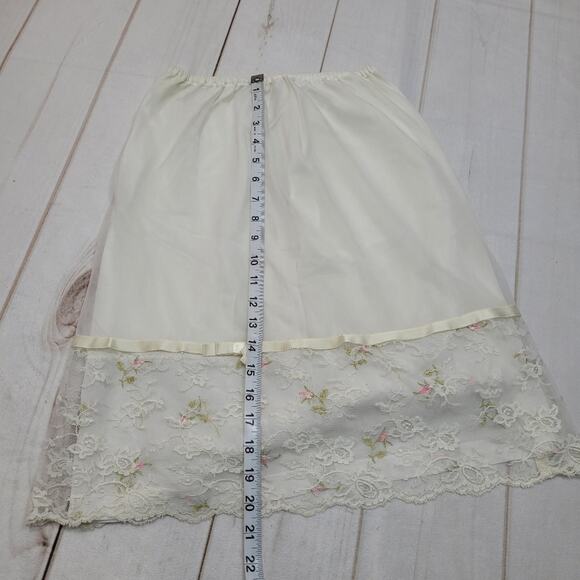 Vintage Shadowline rosette slip skirt floral lace lingerie - Picture 8 of 10